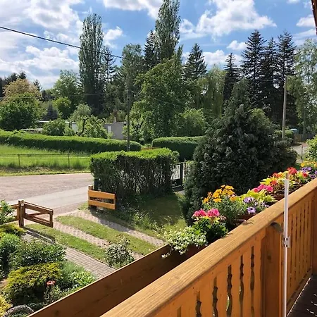 Wunderschoene, Grosse, Ruhige Ferienwohnung Im Zfh Waltershausen